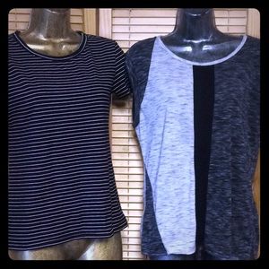 🐞 Bundle of TWO Women's T-shirts Grey and Black Medium